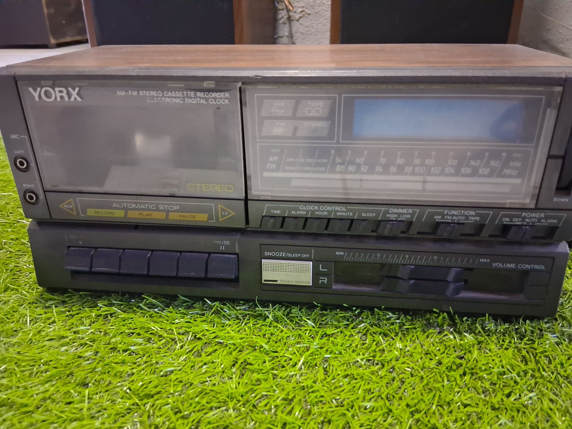 YORX Fm-Am Stereo cassette recordar, digital clock